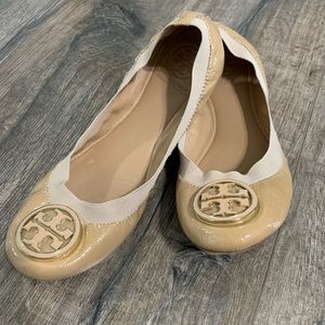 Tory Burch Caroline Nude Patent Ballet Flats!